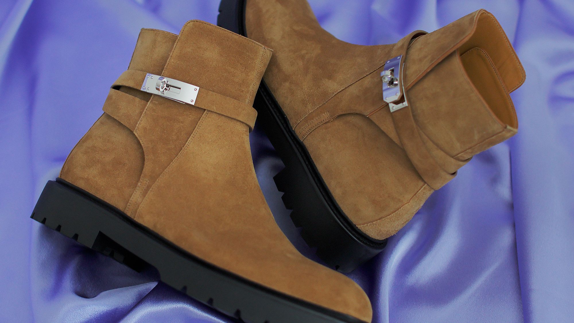 ギャラリー：エルメスならではのレザーと機能素材の軽やかな融合