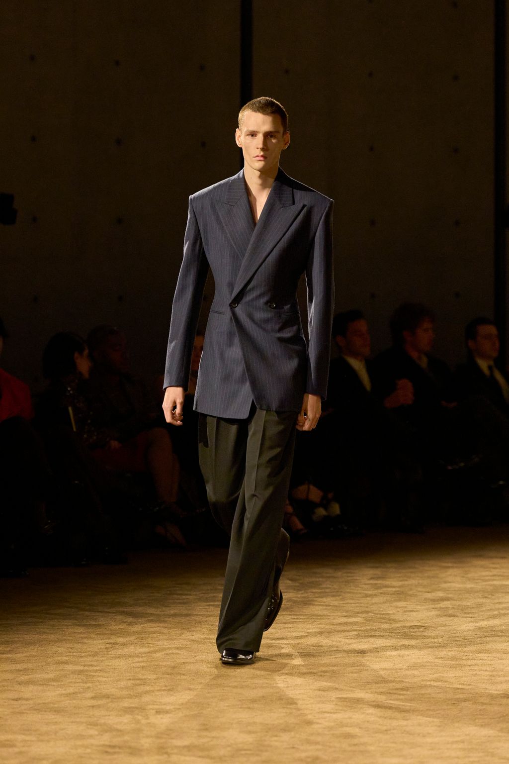 ギャラリー：サンローランのアンソニー・ヴァカレロ、フェティッシュな