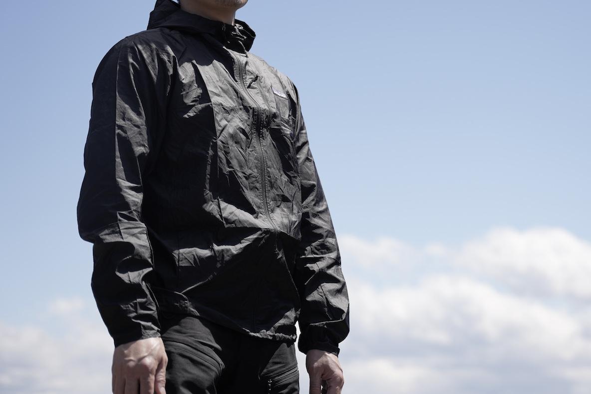 パタゴニアの「名作ソフトシェル」には、年中手放せなくなる魅力と機能