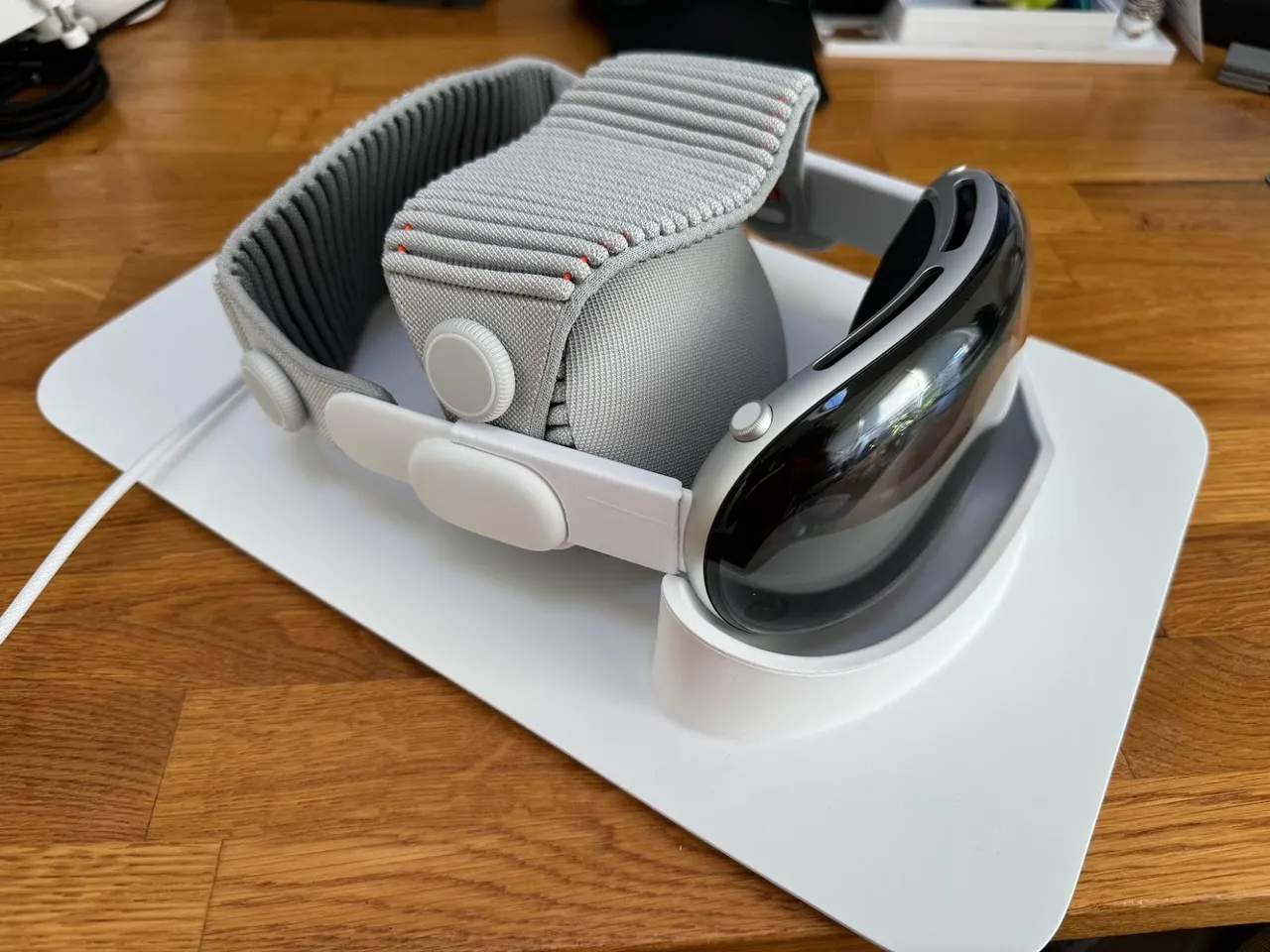 Apple Vision Pro - Dual Solo Knit Band Adapter by palepinkbunny