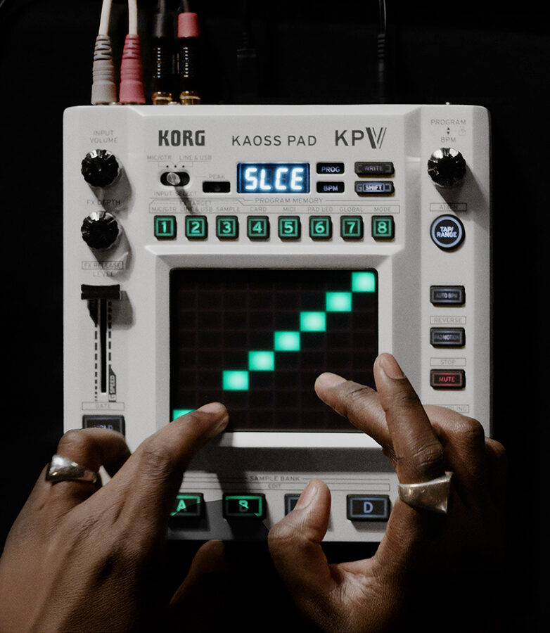 新製品】KAOSS PAD V 発売！第5世代はデュアルタッチ搭載で完全進化