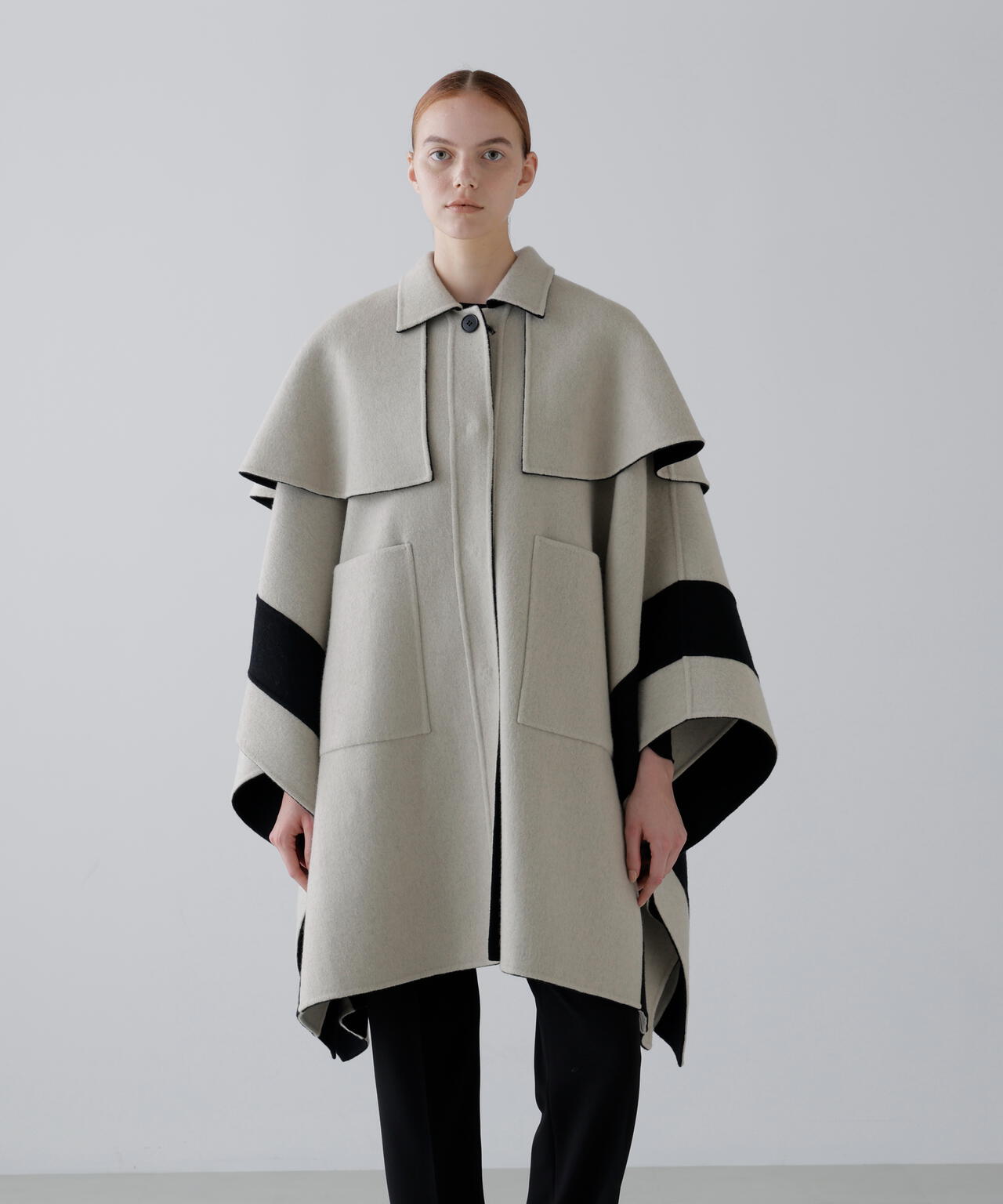 Ca混2TONEリバーケープコート | ADORE（アドーア） ｜【公式
