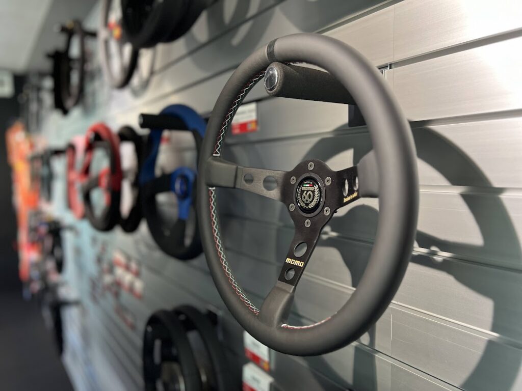 記念モデル | MOMO JAPAN INFORMATION