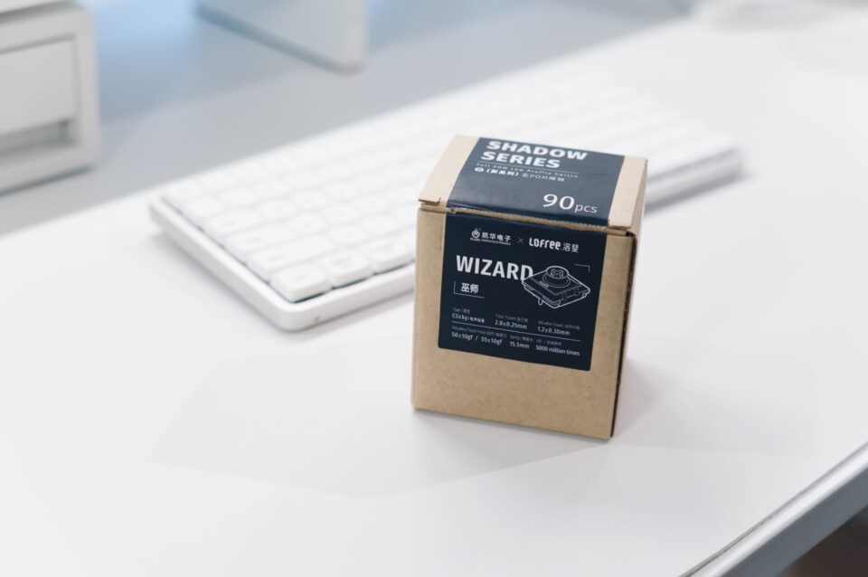 Lofree FLOWのキースイッチをGHOST(リニア・赤軸)からWIZARD