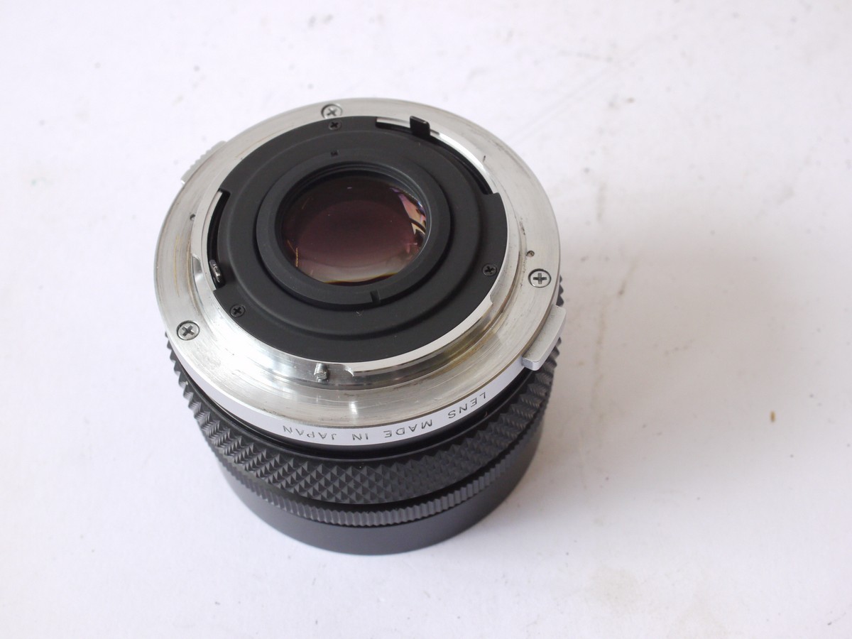 Olympus 35mm f2 Zuiko MC OM mount lens + Olympus caps & case – MW