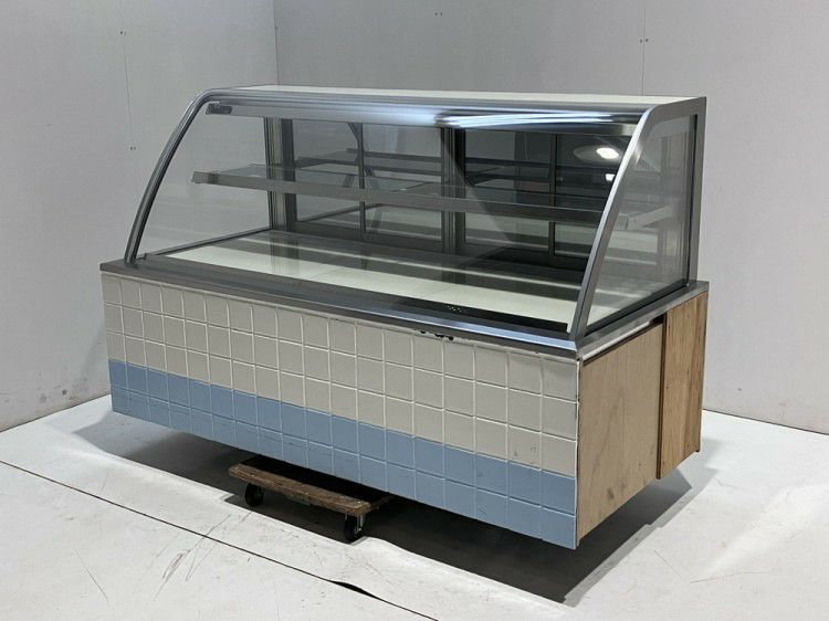 保坂製作所 対面冷蔵ショーケース | 無限堂厨房ネットショップ