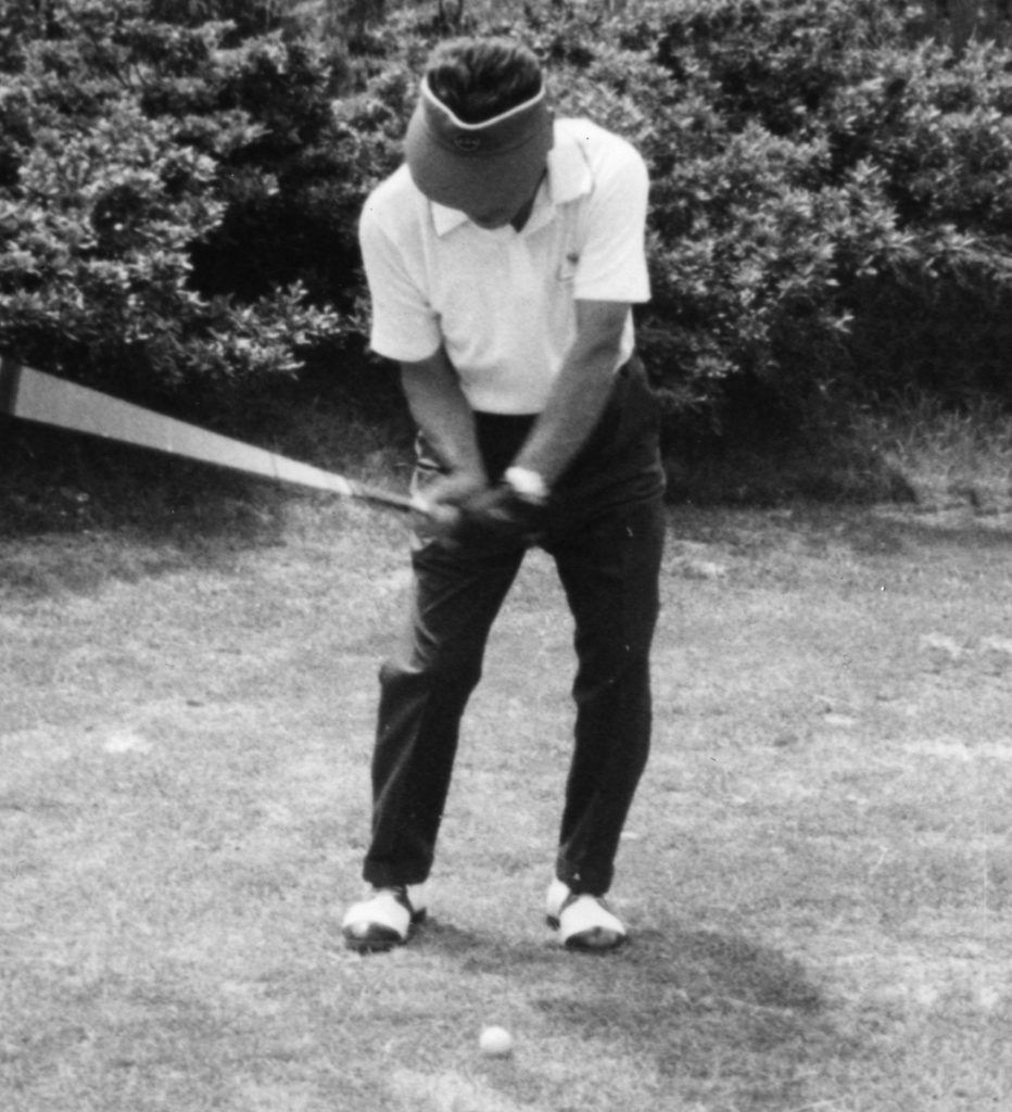 名手の名言】戸田藤一郎「半端なゴルファーほど自分のスウィング