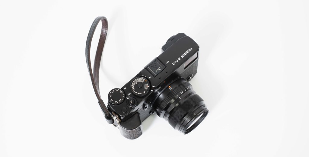 X-Pro3専用グリップ「SHOTEN XP3-GP」レビュー｜天然木の質感が良い