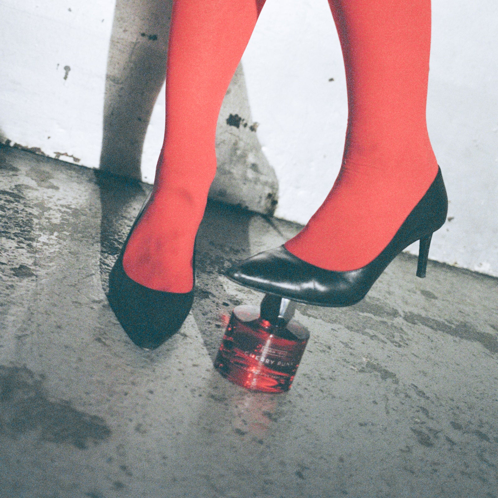 RTF___02_1600x.jpg?v=1697518895