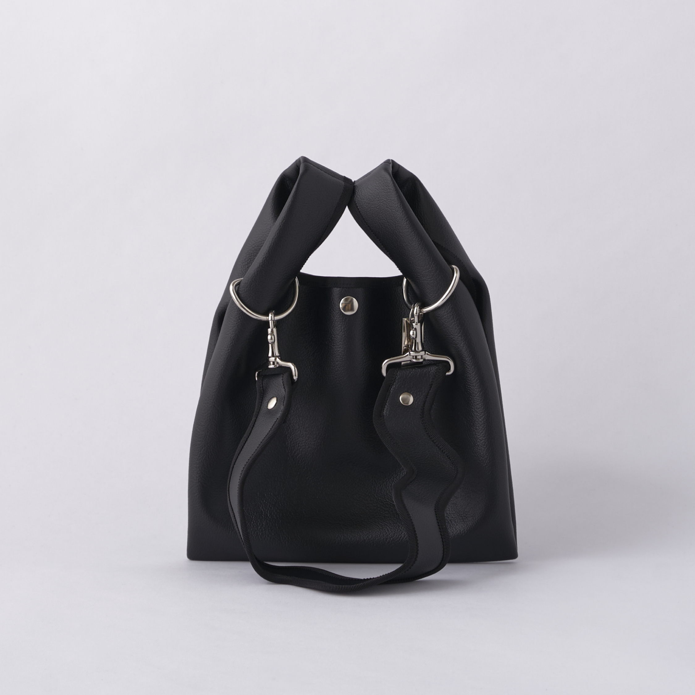 jeudi soir petit / black – nori enomoto