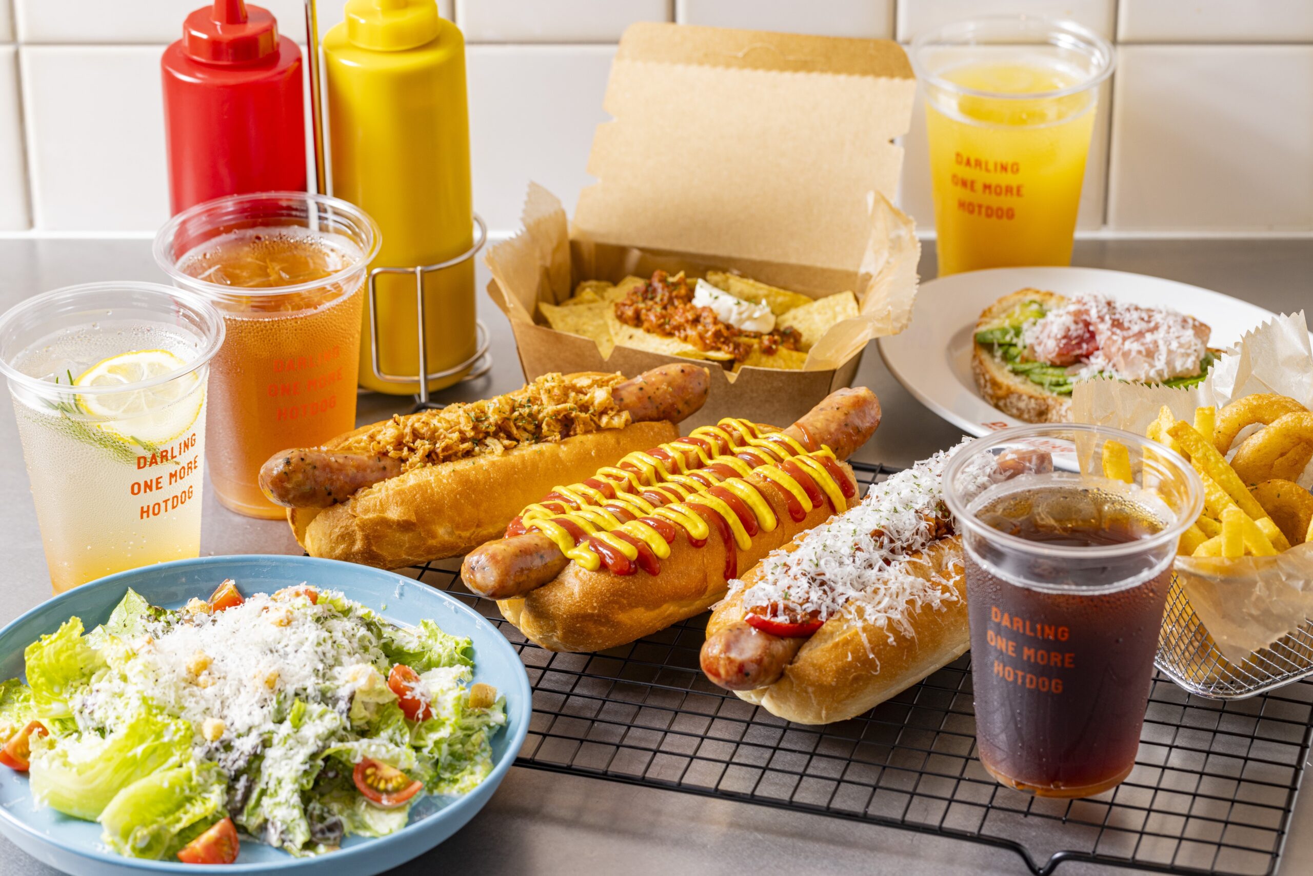 表参道のホットドック専門店がJO-TERRACE OSAKAにオープン！ | OBP大阪