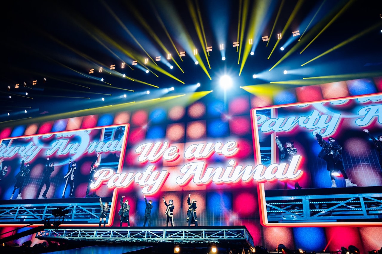 AAA、デビュー15周年ドームツアーのDVD / Blu-ray発売 - 音楽ナタリー