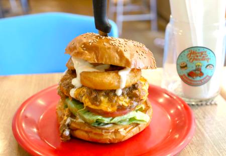 宮城・松島のハンバーガー店、世界一目指す 地元愛胸に、米国での大会