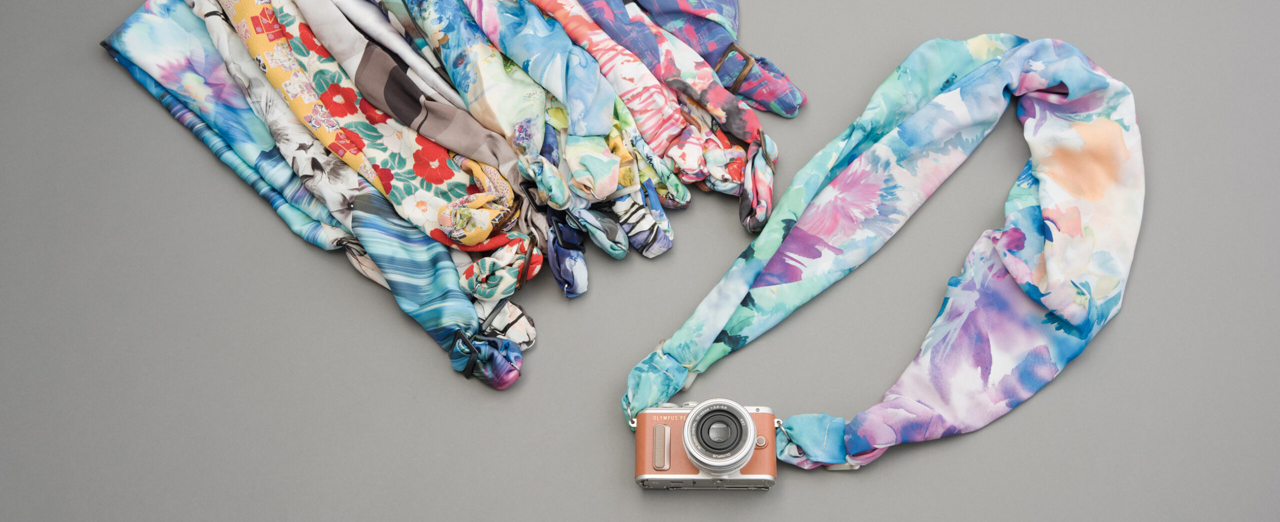 SAKURAカメラスリング | おもてなしセレクション（OMOTENASHI Selection）