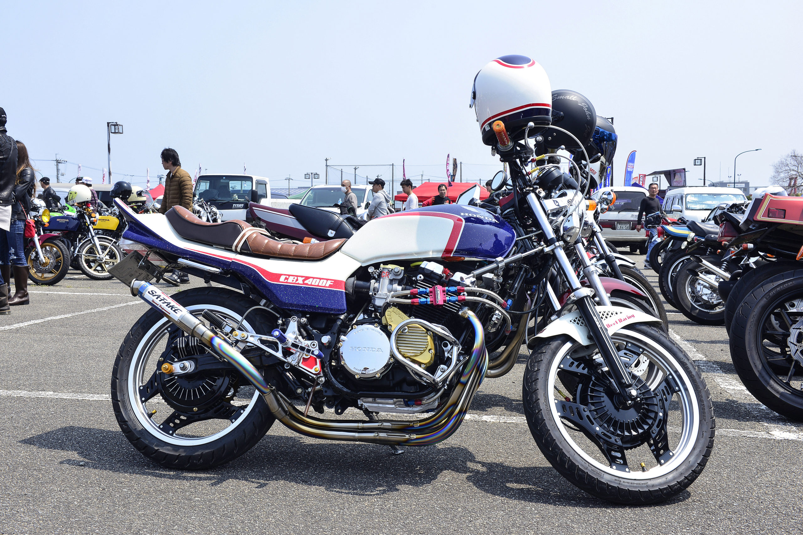 視覚的にもカッコ良いアールズ製オイルクーラー | ossanauto