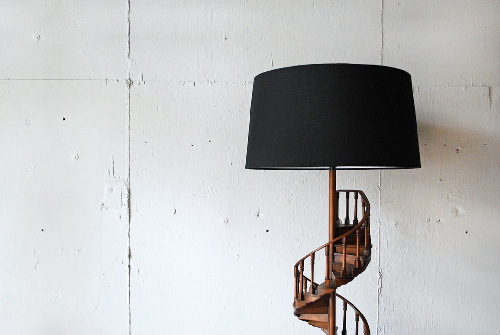 Spiral Stand Light | 世界のラグと照明を提案するorbitex