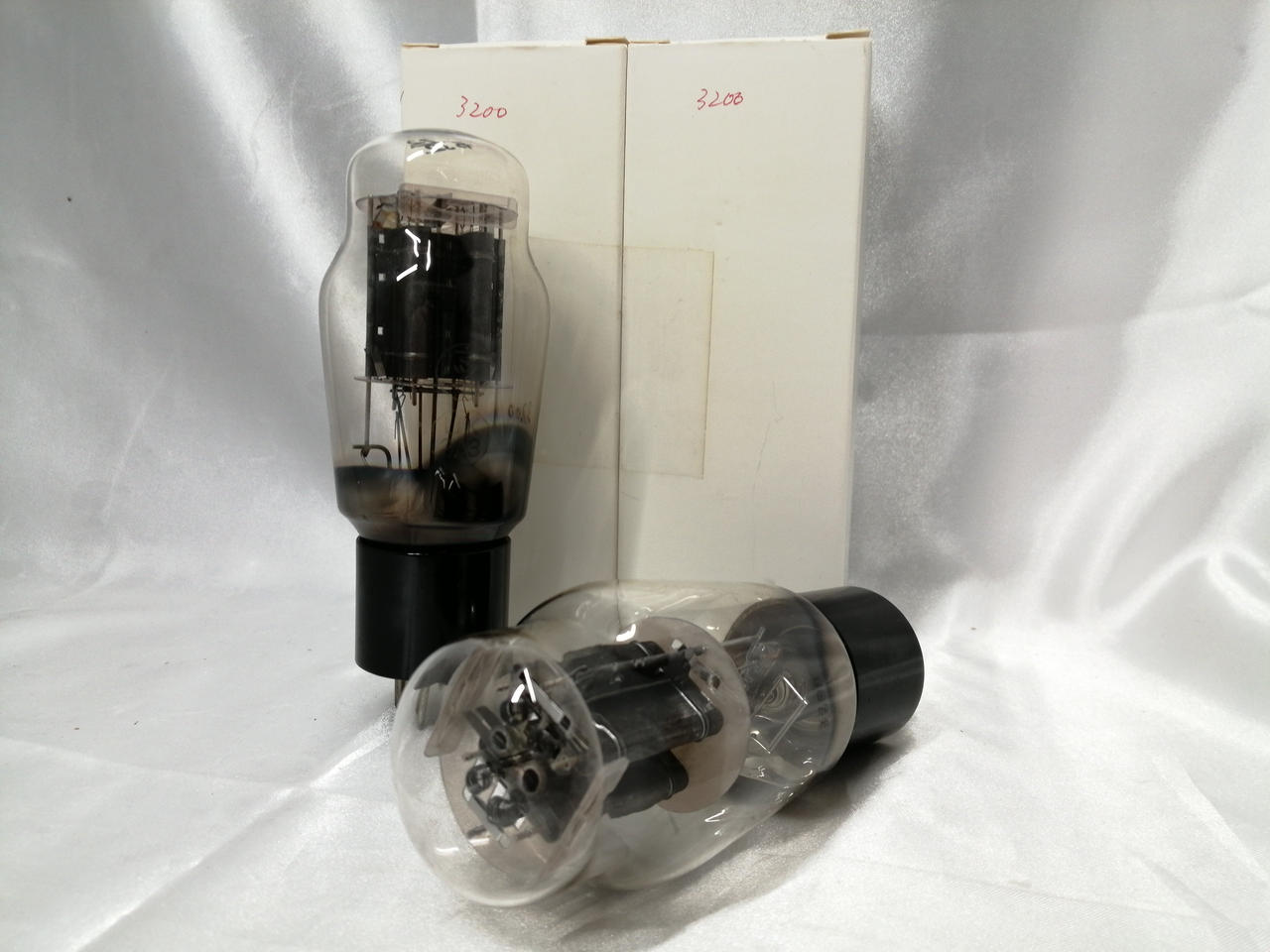 マツダ|真空管(ペア)|【ハードオフ公式通販】オフモール|1010890000035821