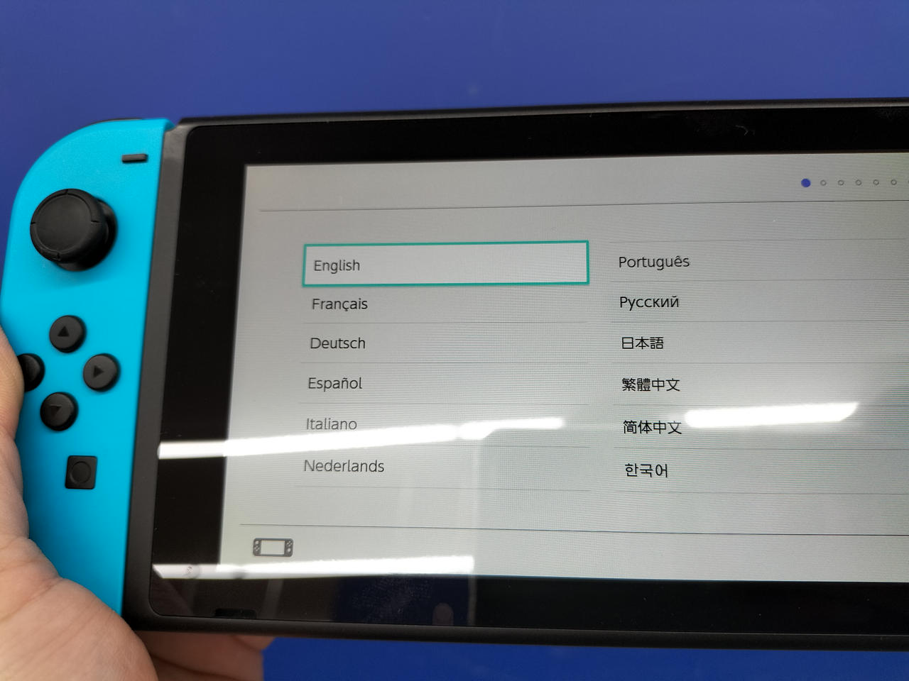 ニンテンドウ(NINTENDO)|【画面黄ばみ有・タバコ臭有り】SWITCH