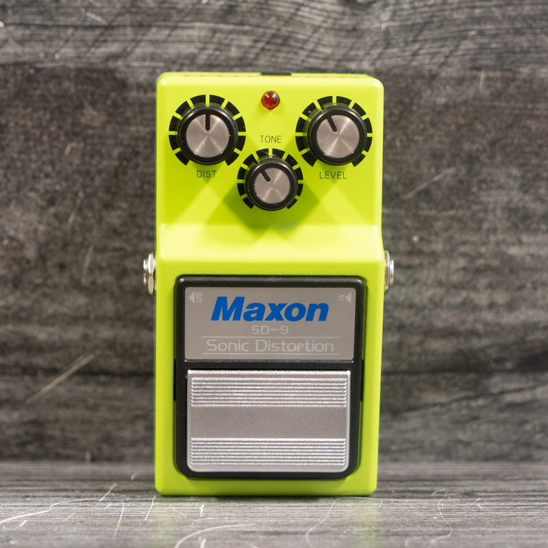 Maxon SD-9 Sonic Distortion w/Analog.man Mods