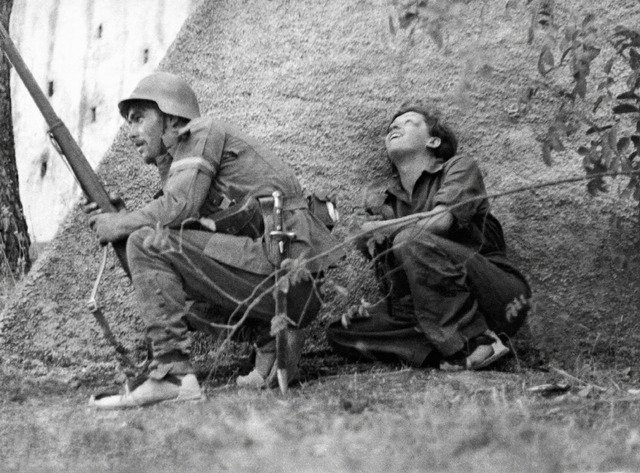 ゲルダ・タロー（Gerda Taro、1910年8月1日 – 1937年7月26日）は