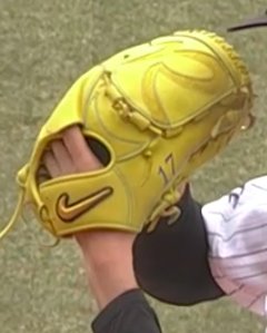 佐々木朗希投手、ついに登板！ NIKEのグラブとスパイクもお披露目