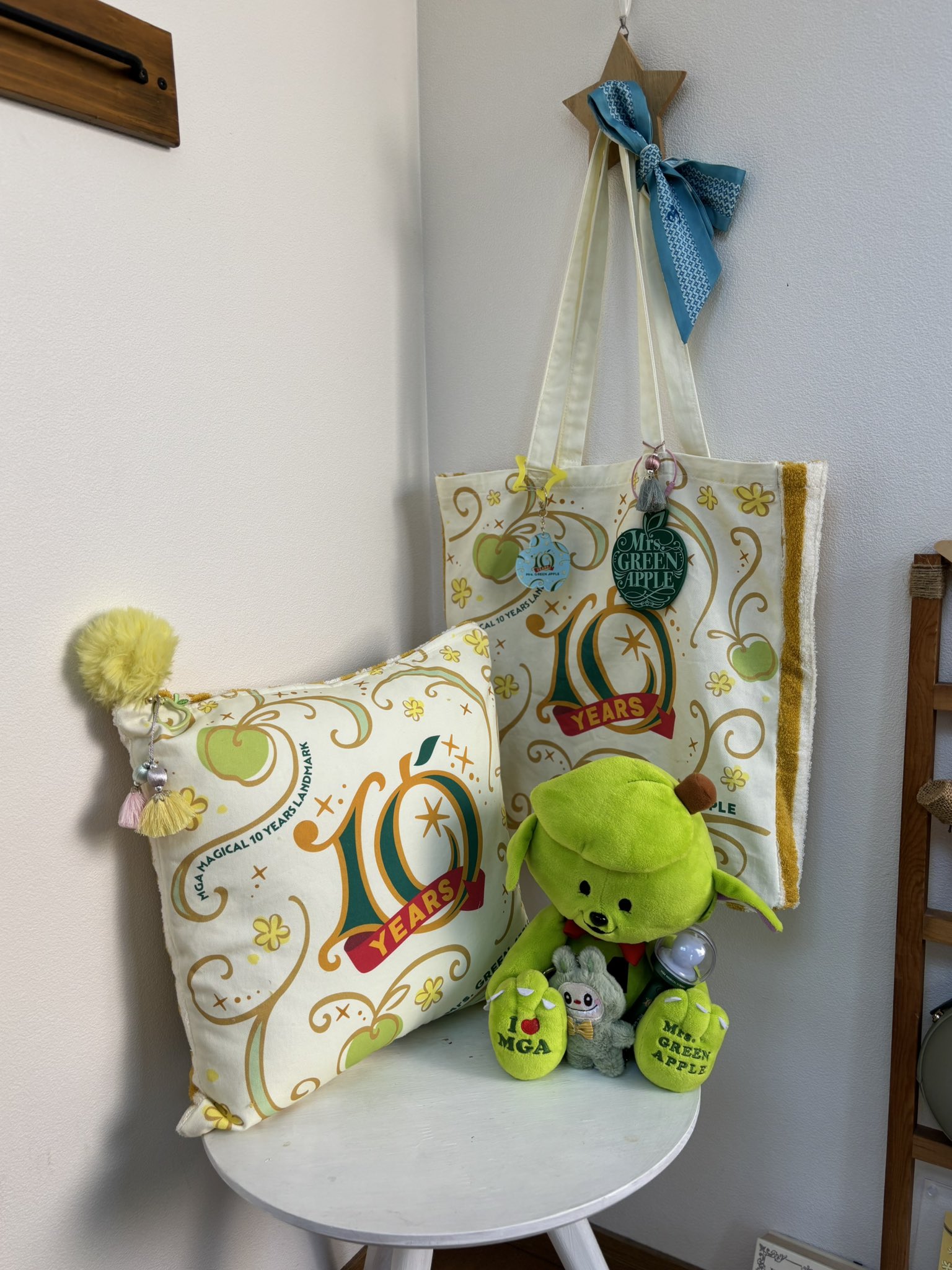 一番くじ【Mrs.GREEN APPLE】ラストワン賞クッション Mrs. GREEN APPLE