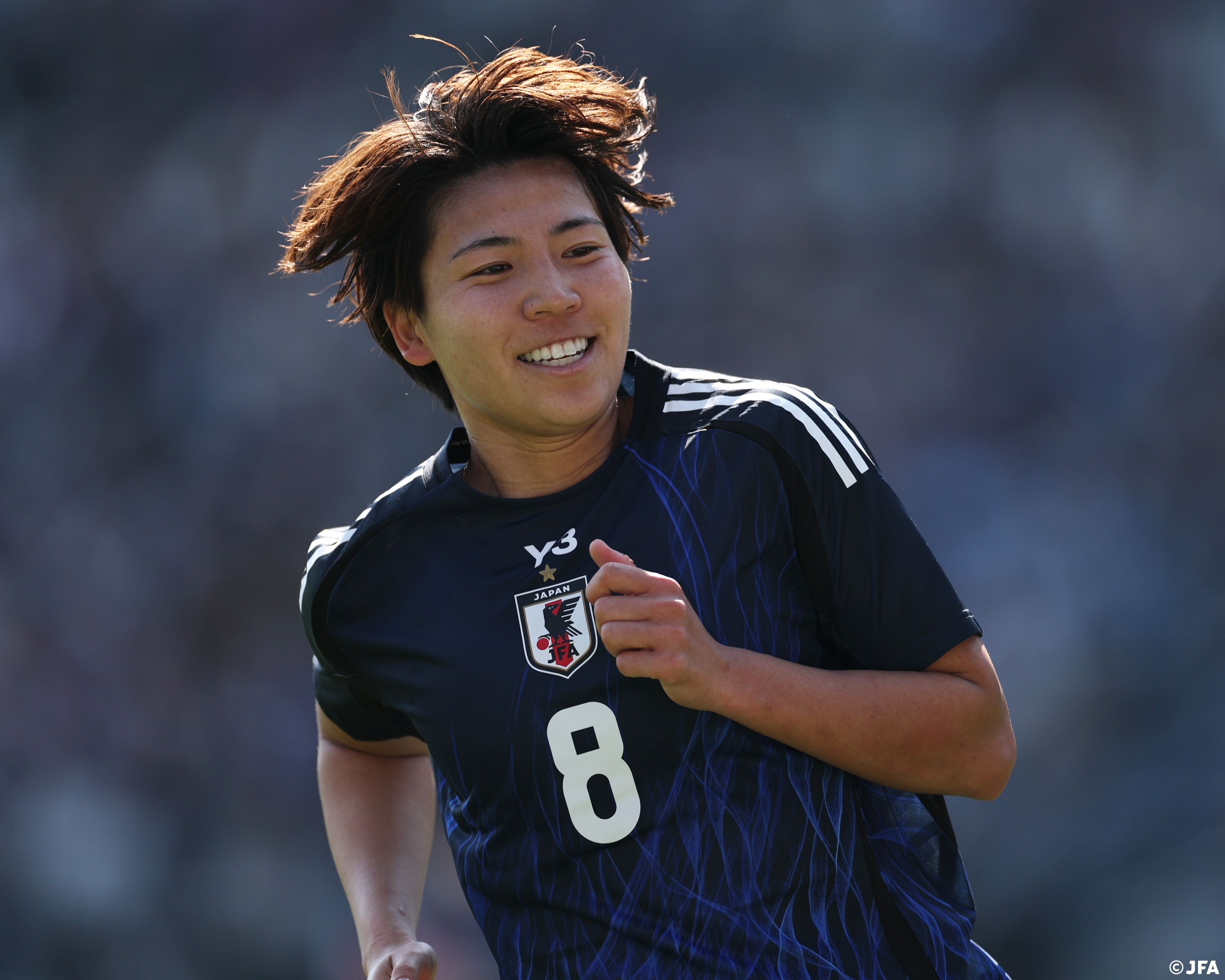 なでしこジャパン 中嶋淑乃 直筆サイン入り写真 ④ サッカー日本代表