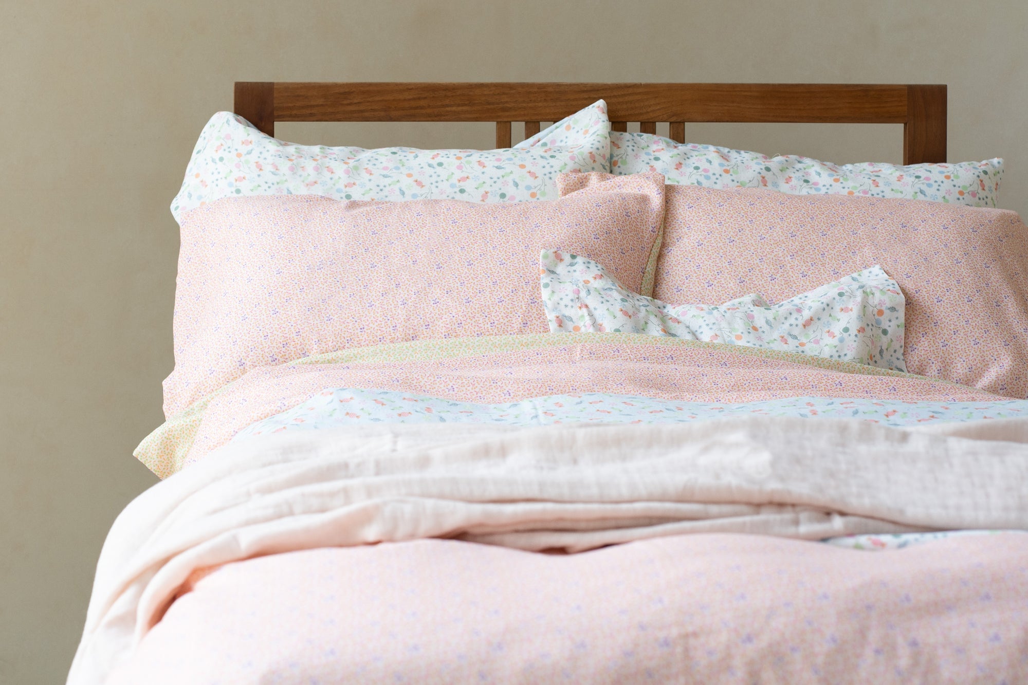 PG GAUZE（ピージーガーゼ）