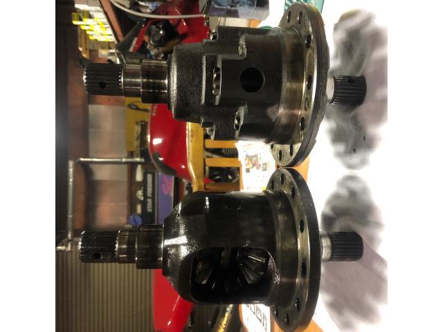 スバルインプレッサ フロントデフ クラッチ交換他｜グーネットピット