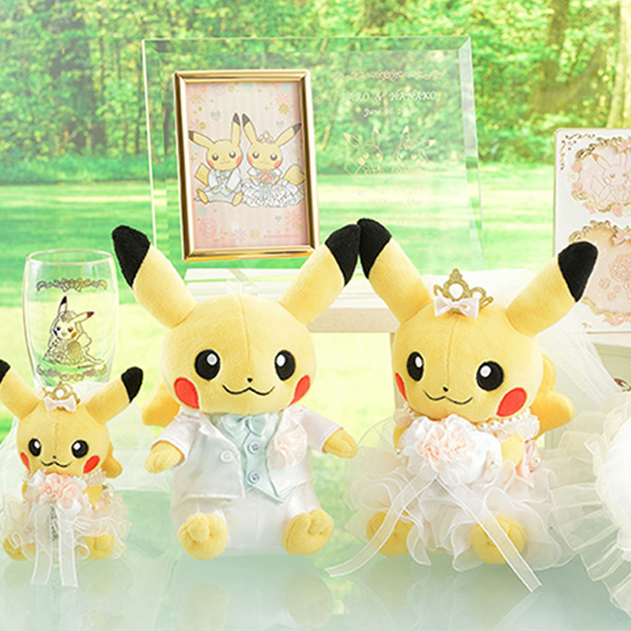 ウェディングドレス姿のピカチュウ登場。K18やPt950のエンゲージリング