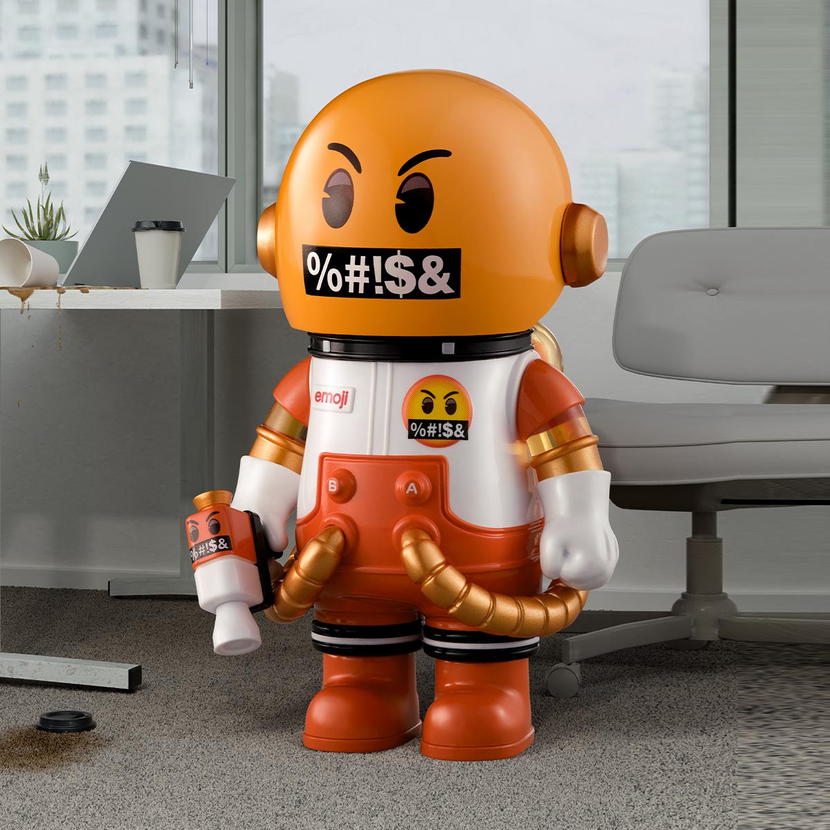 MEGA SPACE MOLLY 100% × emoji™ Series - POP MART (Japan)