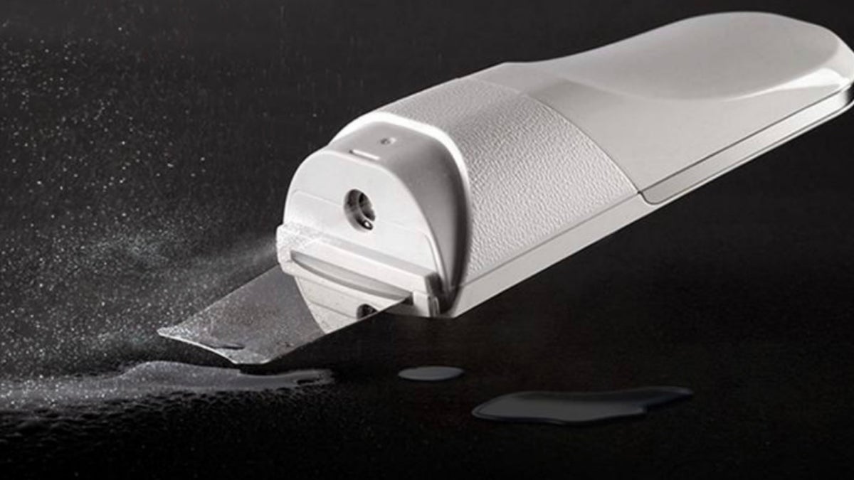 洗顔の常識を覆した美顔器「Ultrasound Spray Skin Scrubber」1月27日