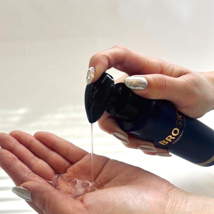 BROSKYスキンケアより 