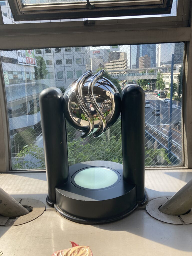 7つの回転」伊藤隆道 - パブリックアート散歩