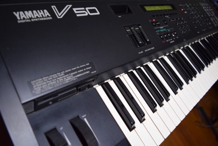 80年代後期にヤマハから発売された、FM音源、オール・イン・ワン