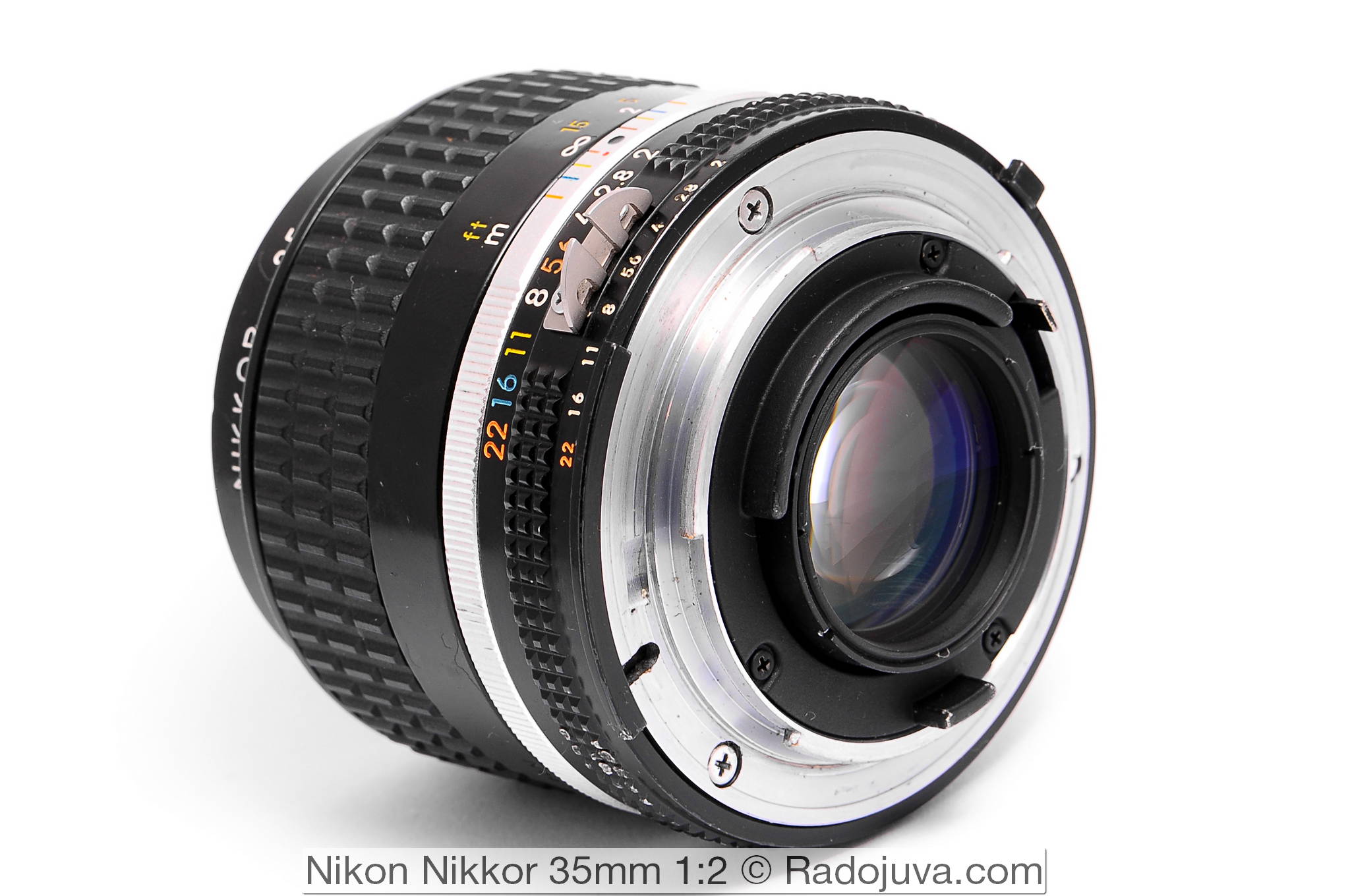 Review Nikon Nikkor 35mm 1: 2 (AI-S) | Happy