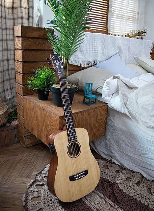 Cort Earth Mini Electro Adirondack Open Pore w/ Bag - RGuitars