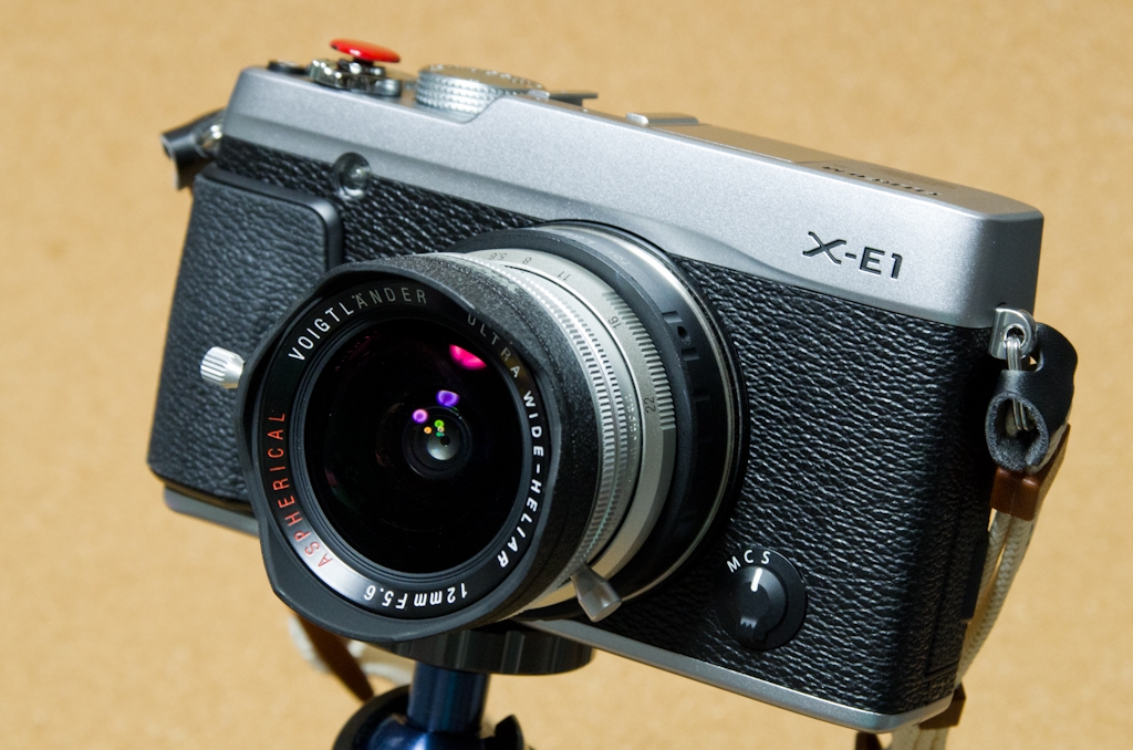 価格.com - 『やはり小さなレンズが似合う』富士フイルム FUJIFILM X