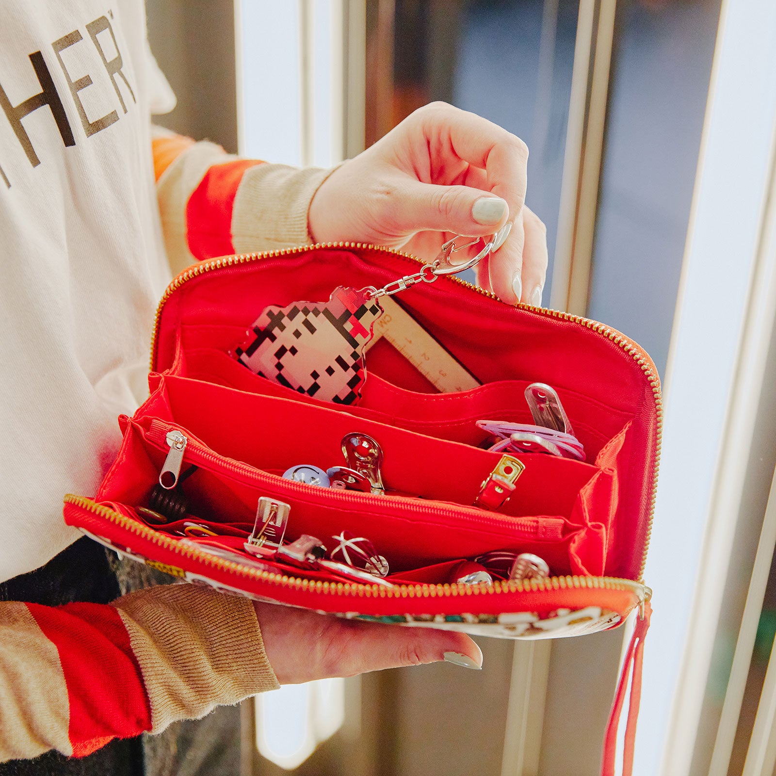 ひきだしポーチ・姉 MOTHER2 CAST - ほぼ日MOTHERプロジェクト - ほぼ日