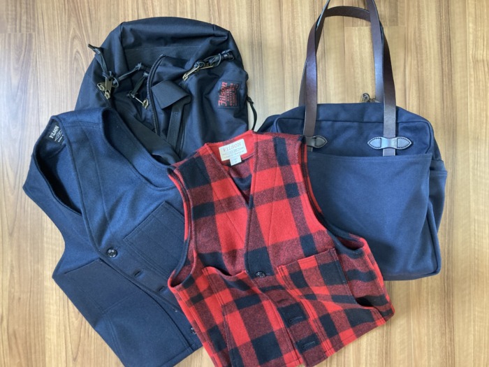 フィルソン マッキーノウールベスト（Filson）―― 2枚目はネイビーを