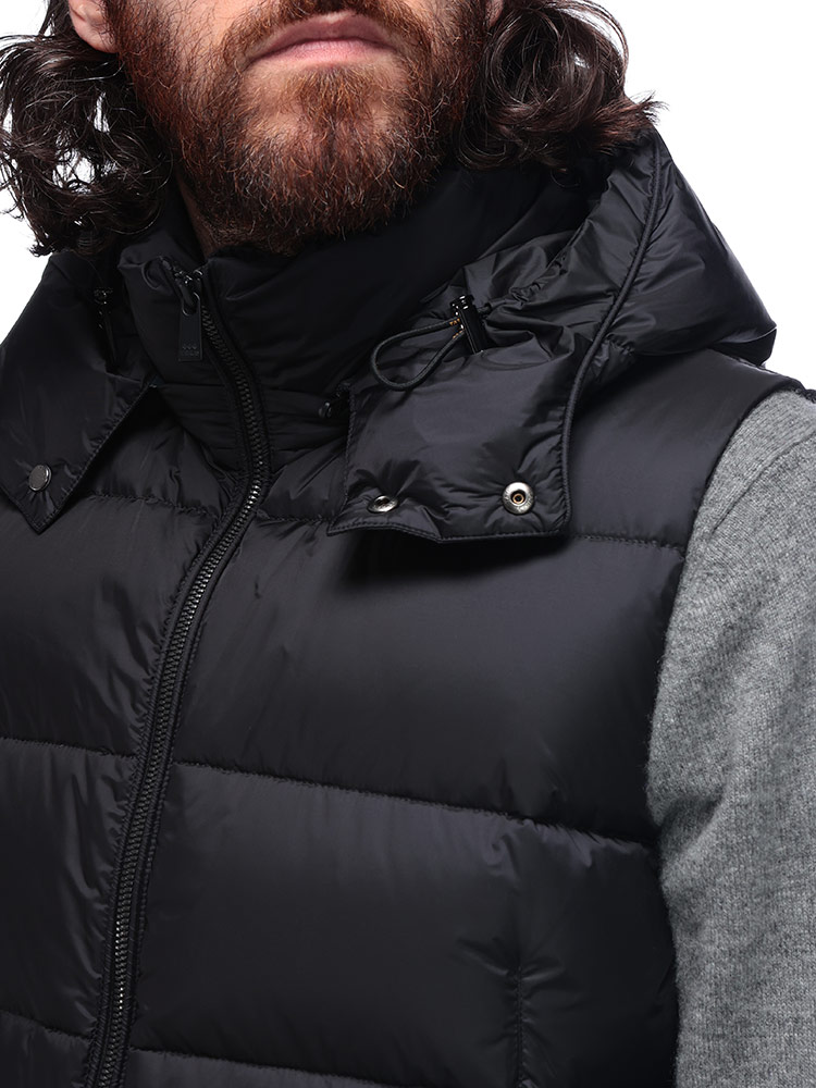 TATRAS (タトラス) フード着脱 フルジップ ダウンベスト TRPOSEIDONE5