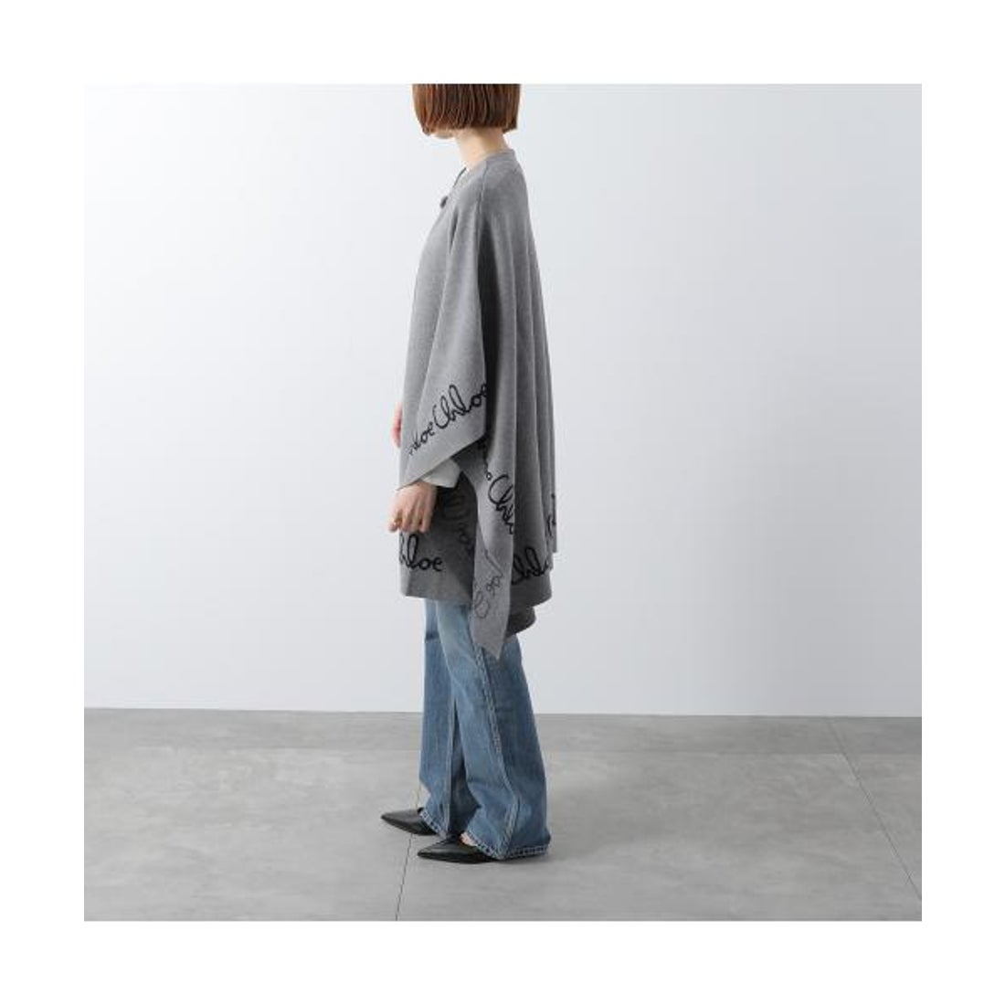 クロエ Chloe Chloe Kids ケープ C20667 ニット ロゴ ポンチョ （A46