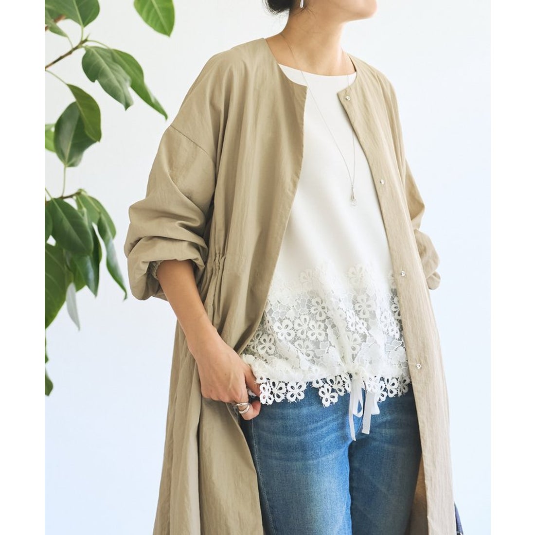 ビアズリー BEARDSLEY ダンボール裾レースプルオーバー （white