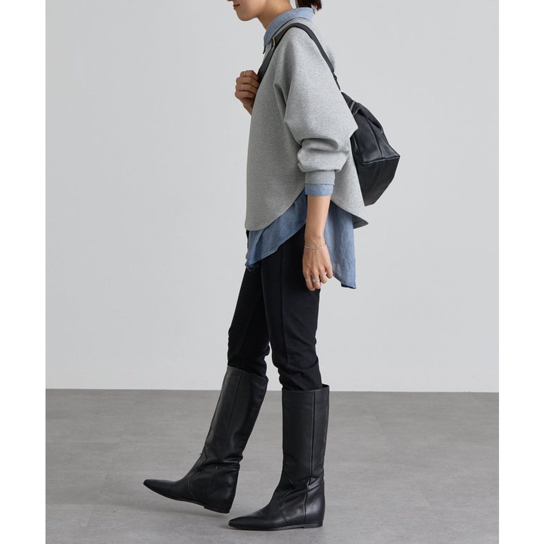 ビアズリー BEARDSLEY ダンボールサークルプルオーバー （gray