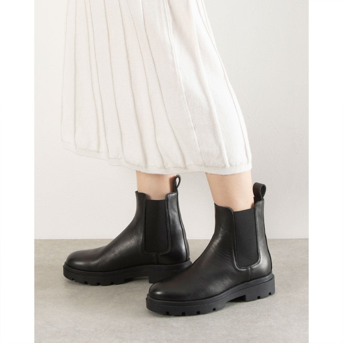 ファビオルスコーニ FABIO RUSCONI ショートブーツ （ブラック