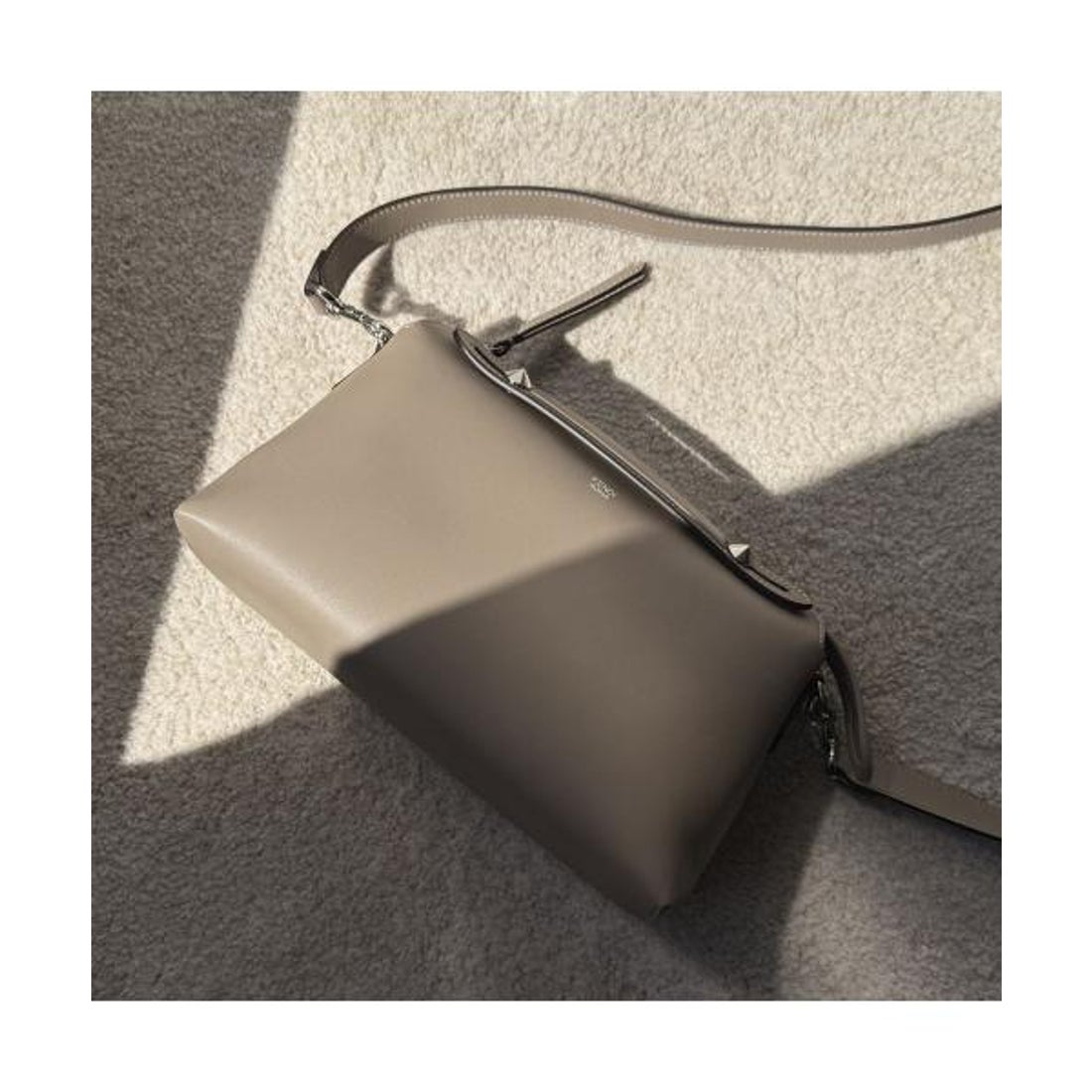 フェンディ FENDI FENDI ショルダーバッグ BY THE WAY 8BL146 1D5F