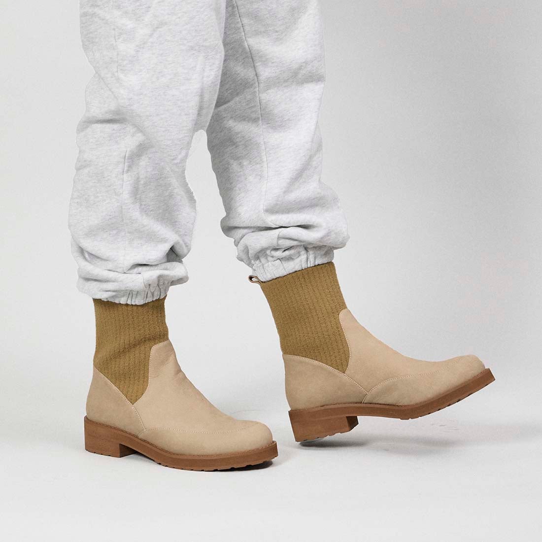 イング ing ニットデザインショートブーツ （ベージュヌバック） -Mode