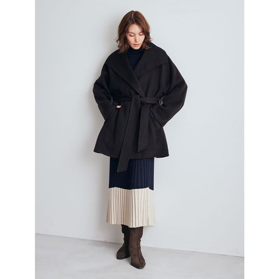 ミラ オーウェン Mila Owen 共ベルト付きビックカラーミディ丈コート