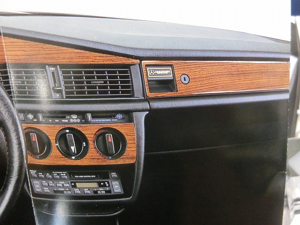 希少在庫車 W201 ベンツ190E センテナリースペシャル 300台限定車