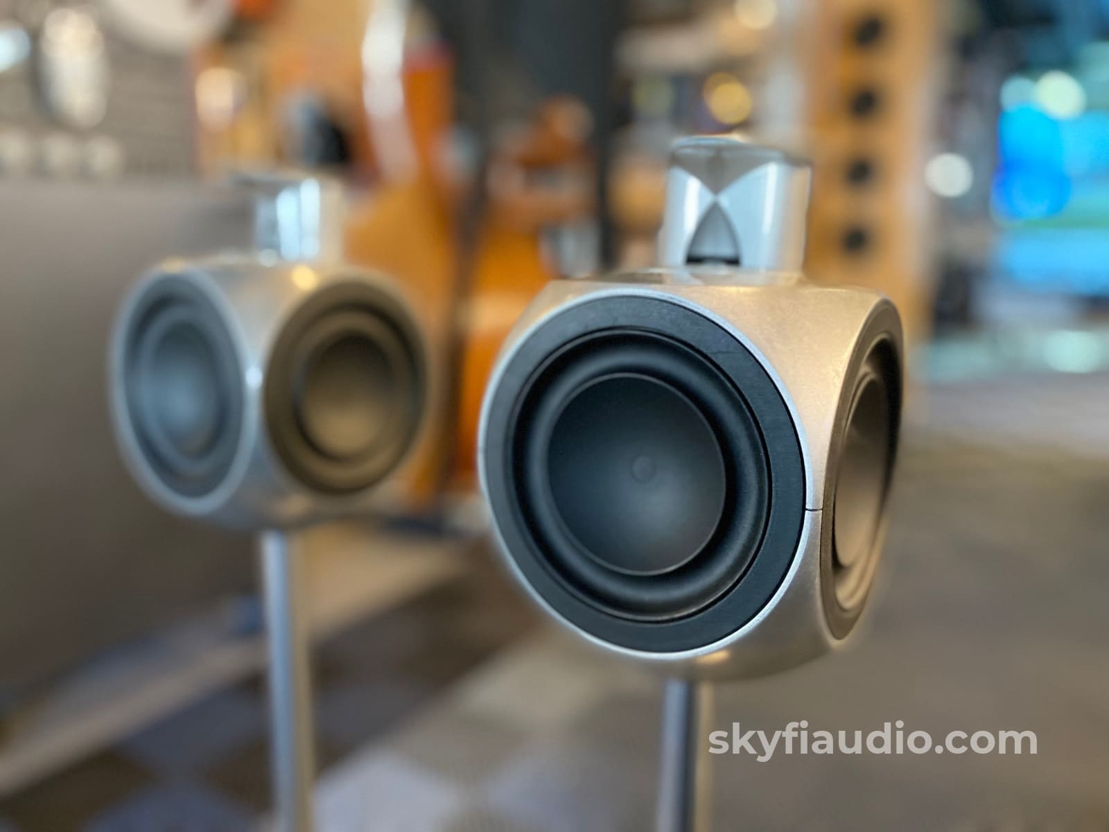 Bang & Olufsen BeoLab 3 Active Speakers - With Stands - Refurbished